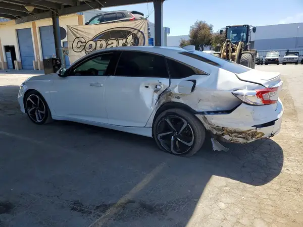 1HGCV1F36LA076828 2020 HONDA ACCORD - Image 2