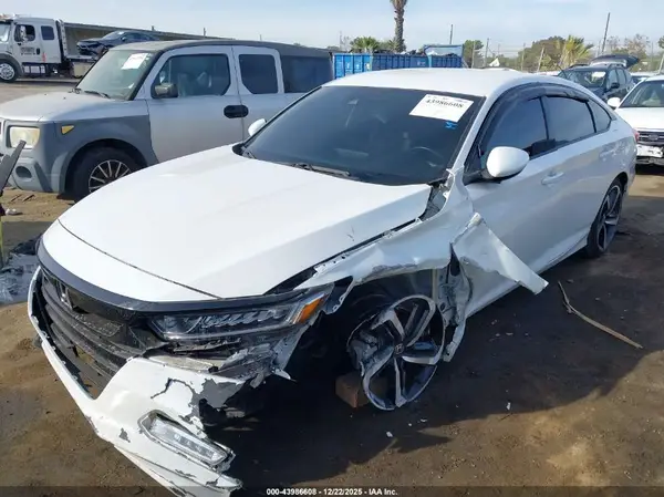 1HGCV1F36LA112193 2020 HONDA ACCORD - Image 2
