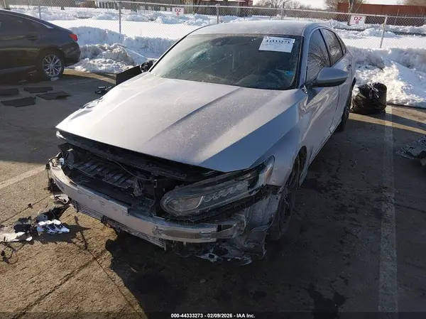 1HGCV1F36LA125879 2020 HONDA ACCORD - Image 2