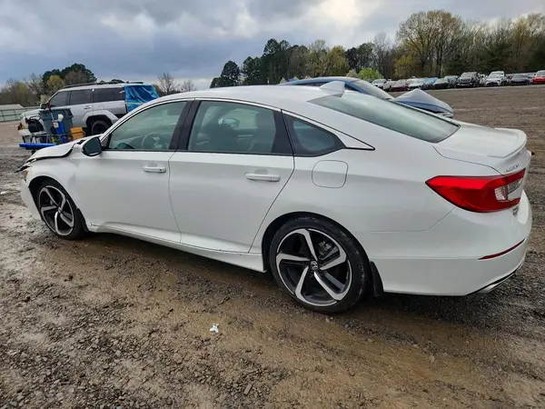 1HGCV1F36LA151009 2020 HONDA ACCORD - Image 2