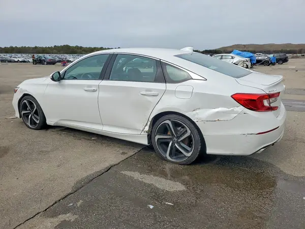 1HGCV1F36LA155089 2020 HONDA ACCORD - Image 2