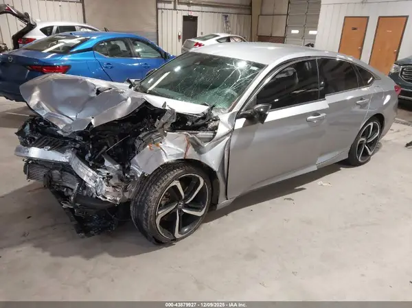 1HGCV1F36MA065510 2021 HONDA ACCORD - Image 2
