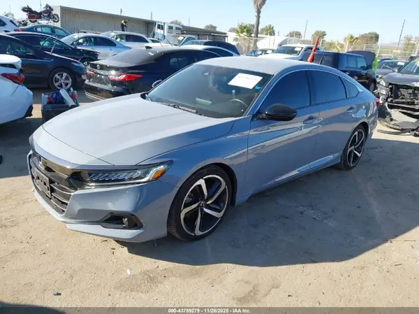 1HGCV1F36MA102233 2021 HONDA ACCORD - Image 2