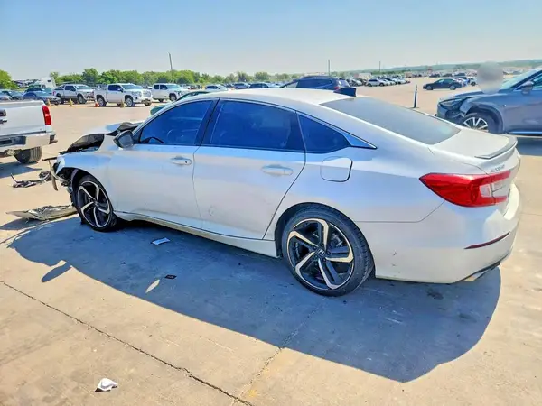 1HGCV1F36MA108629 2021 HONDA ACCORD - Image 2