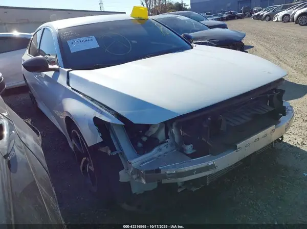 1HGCV1F36NA004935 2022 HONDA ACCORD - Image 1