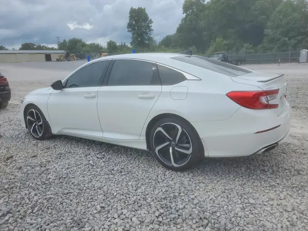 1HGCV1F36NA033061 2022 HONDA ACCORD - Image 2
