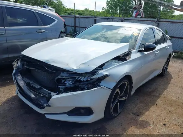 1HGCV1F36NA049809 2022 HONDA ACCORD - Image 2