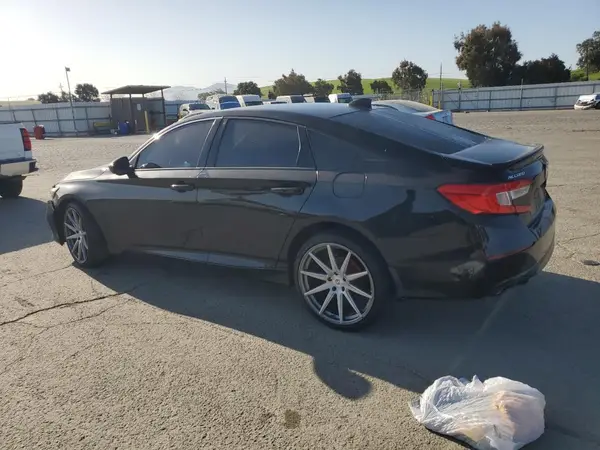 1HGCV1F36NA064780 2022 HONDA ACCORD - Image 2