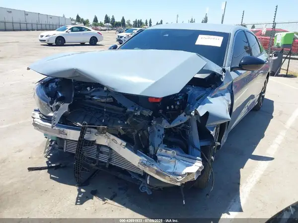 1HGCV1F36NA077934 2022 HONDA ACCORD - Image 2