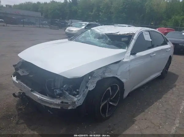 1HGCV1F36NA078324 2022 HONDA ACCORD - Image 2
