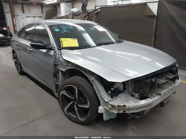 1HGCV1F36NA085158 2022 HONDA ACCORD - Image 1