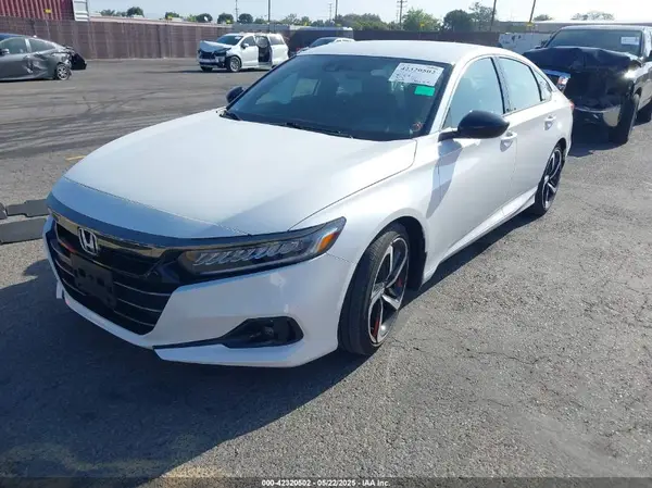 1HGCV1F36NA095141 2022 HONDA ACCORD - Image 2