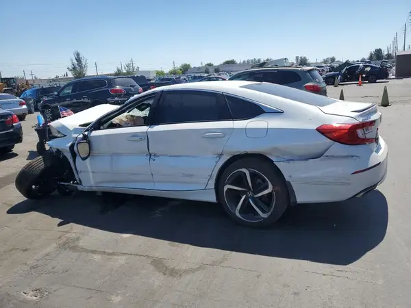 1HGCV1F36NA099139 2022 HONDA ACCORD - Image 2