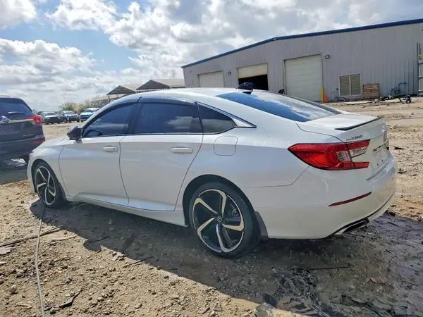 1HGCV1F36NA101164 2022 HONDA ACCORD - Image 2