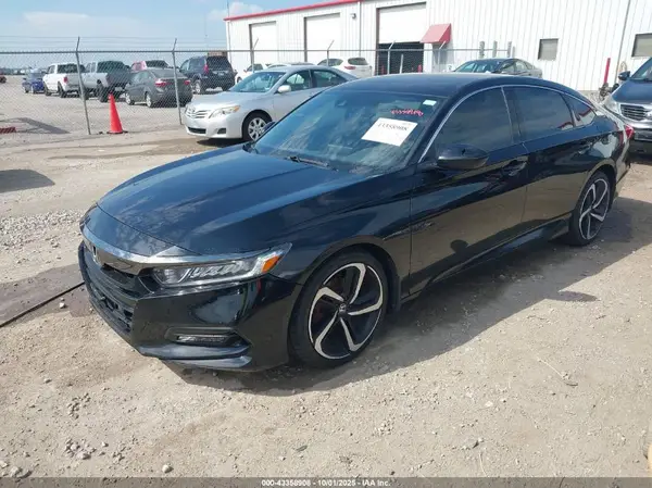 1HGCV1F37JA003609 2018 HONDA ACCORD - Image 2