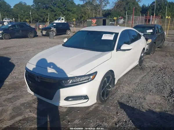 1HGCV1F37JA006638 2018 HONDA ACCORD - Image 2