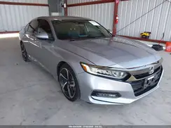 1HGCV1F37JA009748 2018 HONDA ACCORD
