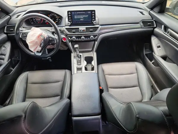 1HGCV1F37JA010673 2018 HONDA ACCORD - Image 8