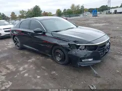 1HGCV1F37JA020636 2018 HONDA ACCORD