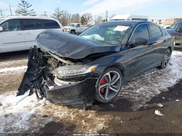 1HGCV1F37JA021690 2018 HONDA ACCORD - Image 2