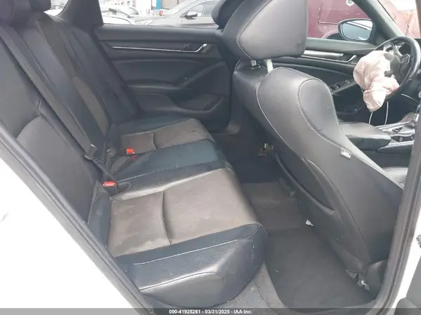1HGCV1F37JA025402 2018 HONDA ACCORD - Image 8