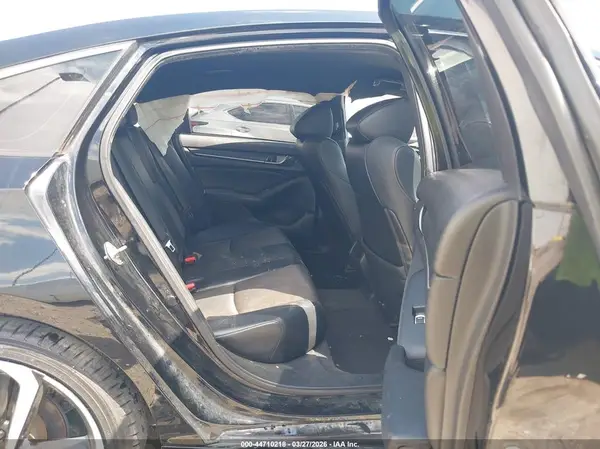 1HGCV1F37JA030020 2018 HONDA ACCORD - Image 8