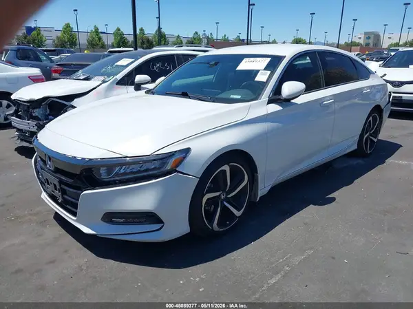 1HGCV1F37JA043110 2018 HONDA ACCORD - Image 2