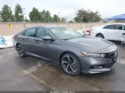 1HGCV1F37JA066953 2018 HONDA ACCORD