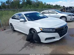 1HGCV1F37JA067245 2018 HONDA ACCORD