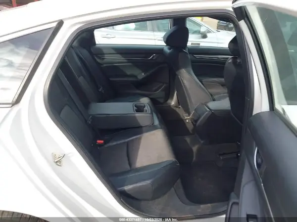 1HGCV1F37JA069884 2018 HONDA ACCORD - Image 8