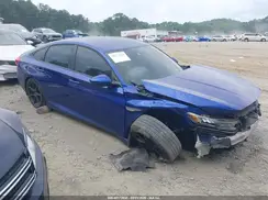 1HGCV1F37JA071313 2018 HONDA ACCORD