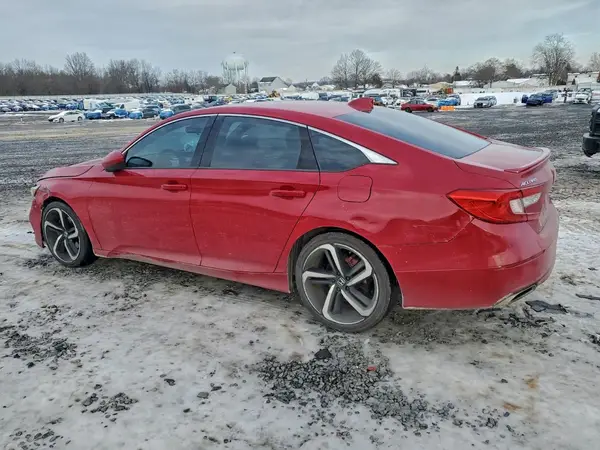 1HGCV1F37JA073577 2018 HONDA ACCORD - Image 2
