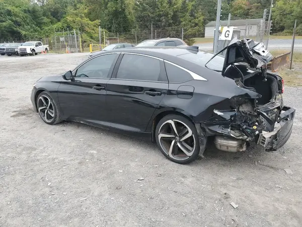 1HGCV1F37JA093439 2018 HONDA ACCORD - Image 2