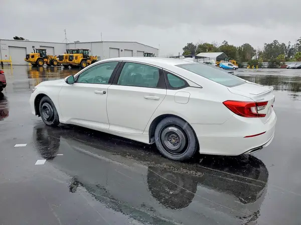 1HGCV1F37JA095224 2018 HONDA ACCORD - Image 2