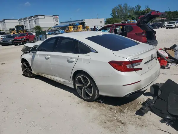1HGCV1F37JA096020 2018 HONDA ACCORD - Image 2
