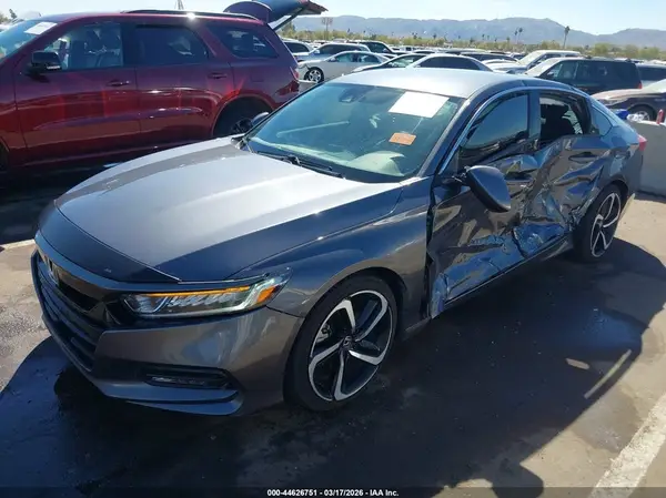 1HGCV1F37JA097006 2018 HONDA ACCORD - Image 2