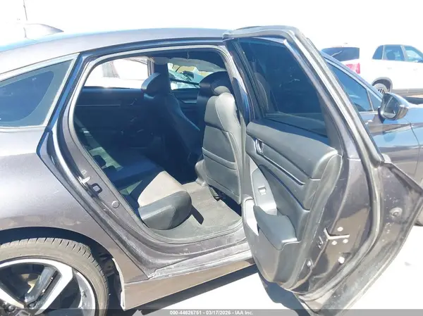 1HGCV1F37JA097006 2018 HONDA ACCORD - Image 8