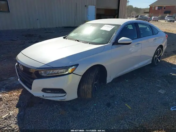 1HGCV1F37JA101278 2018 HONDA ACCORD - Image 2