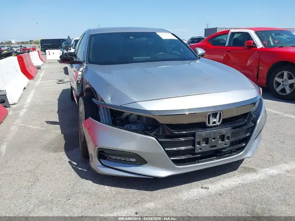 1HGCV1F37JA102494 2018 HONDA ACCORD - Image 1