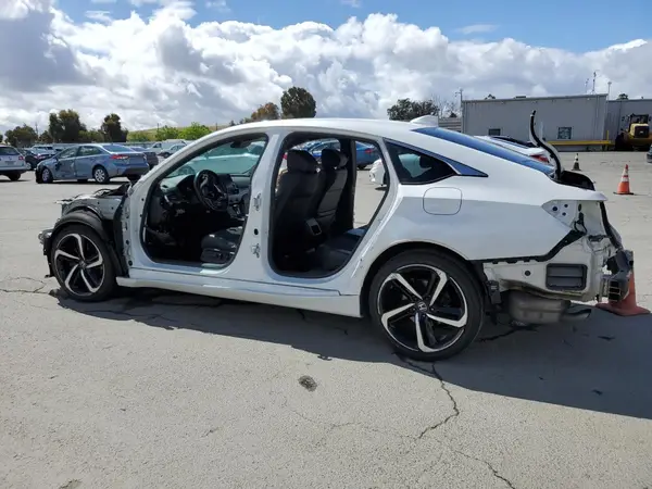 1HGCV1F37JA115083 2018 HONDA ACCORD - Image 2