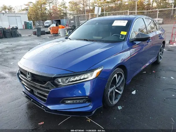 1HGCV1F37JA125774 2018 HONDA ACCORD - Image 2