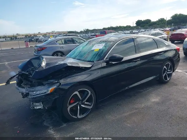 1HGCV1F37JA125919 2018 HONDA ACCORD - Image 2