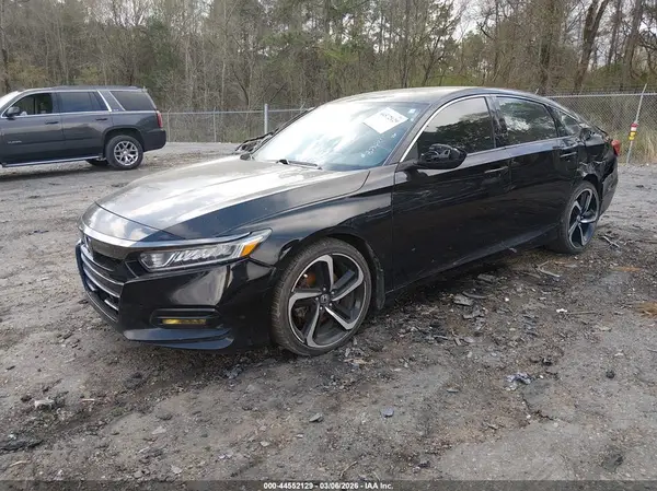 1HGCV1F37JA125922 2018 HONDA ACCORD - Image 2