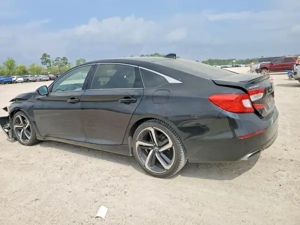1HGCV1F37JA126181 2018 HONDA ACCORD - Image 2