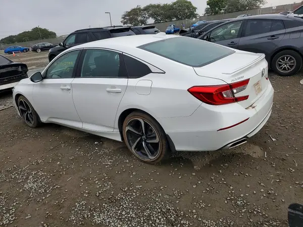 1HGCV1F37JA128710 2018 HONDA ACCORD - Image 2