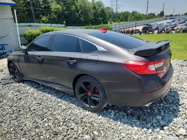 1HGCV1F37JA131252 2018 HONDA ACCORD - Image 2