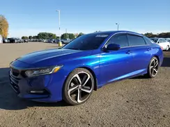 1HGCV1F37JA137715 2018 HONDA ACCORD
