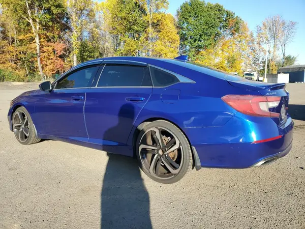 1HGCV1F37JA137715 2018 HONDA ACCORD - Image 2