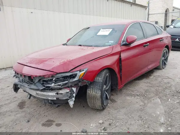 1HGCV1F37JA137777 2018 HONDA ACCORD - Image 2