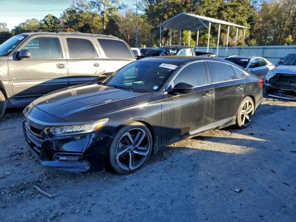 1HGCV1F37JA142624 2018 HONDA ACCORD - Image 1